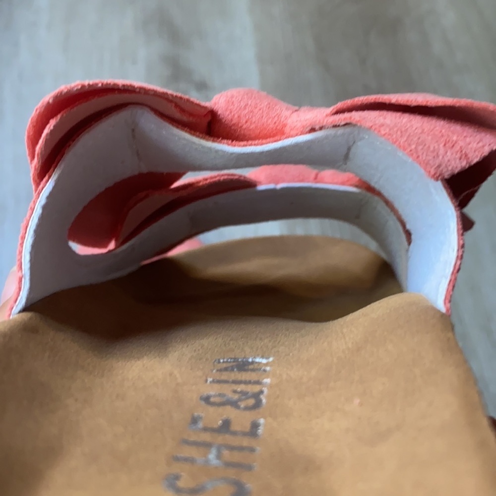 NEW She&In Slip On Sandals - Picture 7 of 8